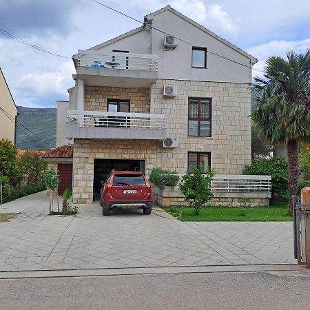 Apartmani Amira เทรบินเย ภายนอก รูปภาพ