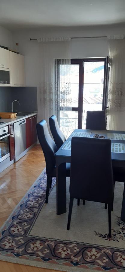 Apartmani Amira เทรบินเย ภายนอก รูปภาพ