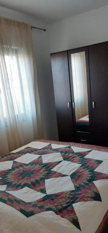 Apartmani Amira เทรบินเย ภายนอก รูปภาพ